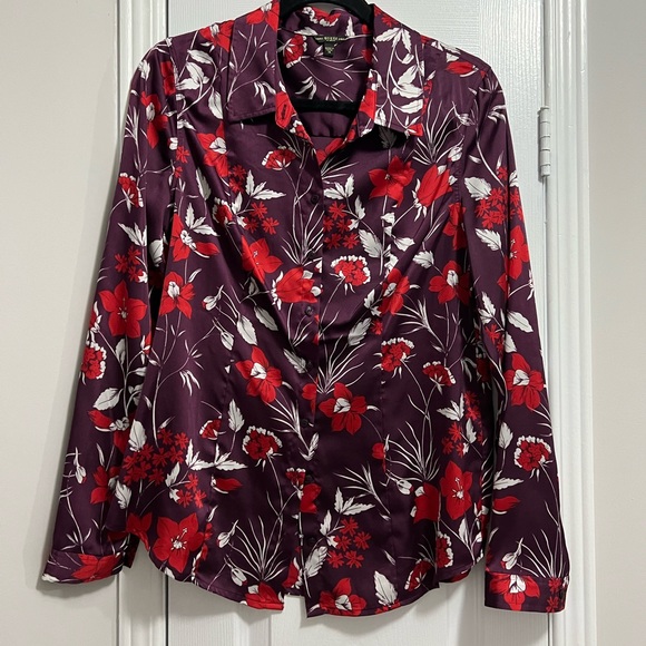 Guess long sleeve satin blouse - Picture 1 of 2